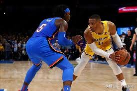 东契奇融入湖人状态出色 詹姆斯称其最顶尖队友