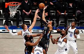 独行侠8人上双胜公牛！内姆哈德15+9+23刷爆助攻